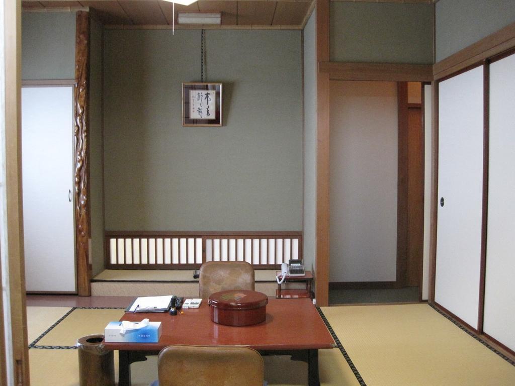 Suminoe Ryokan Onomichi Exterior photo
